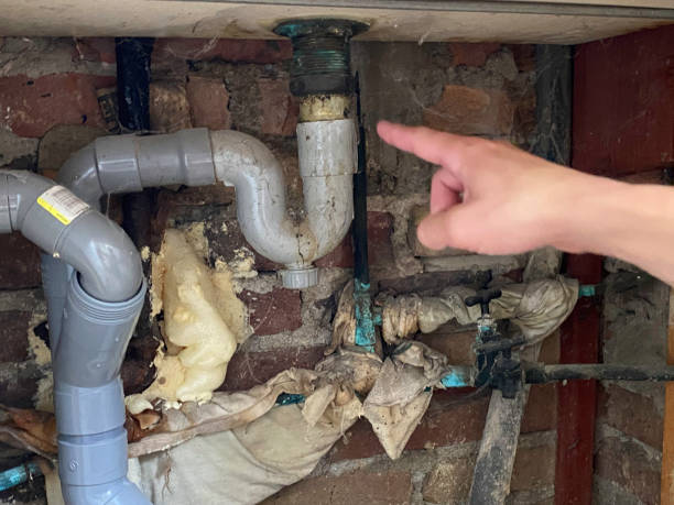 Water damage restoration process in Randolph Af, TX